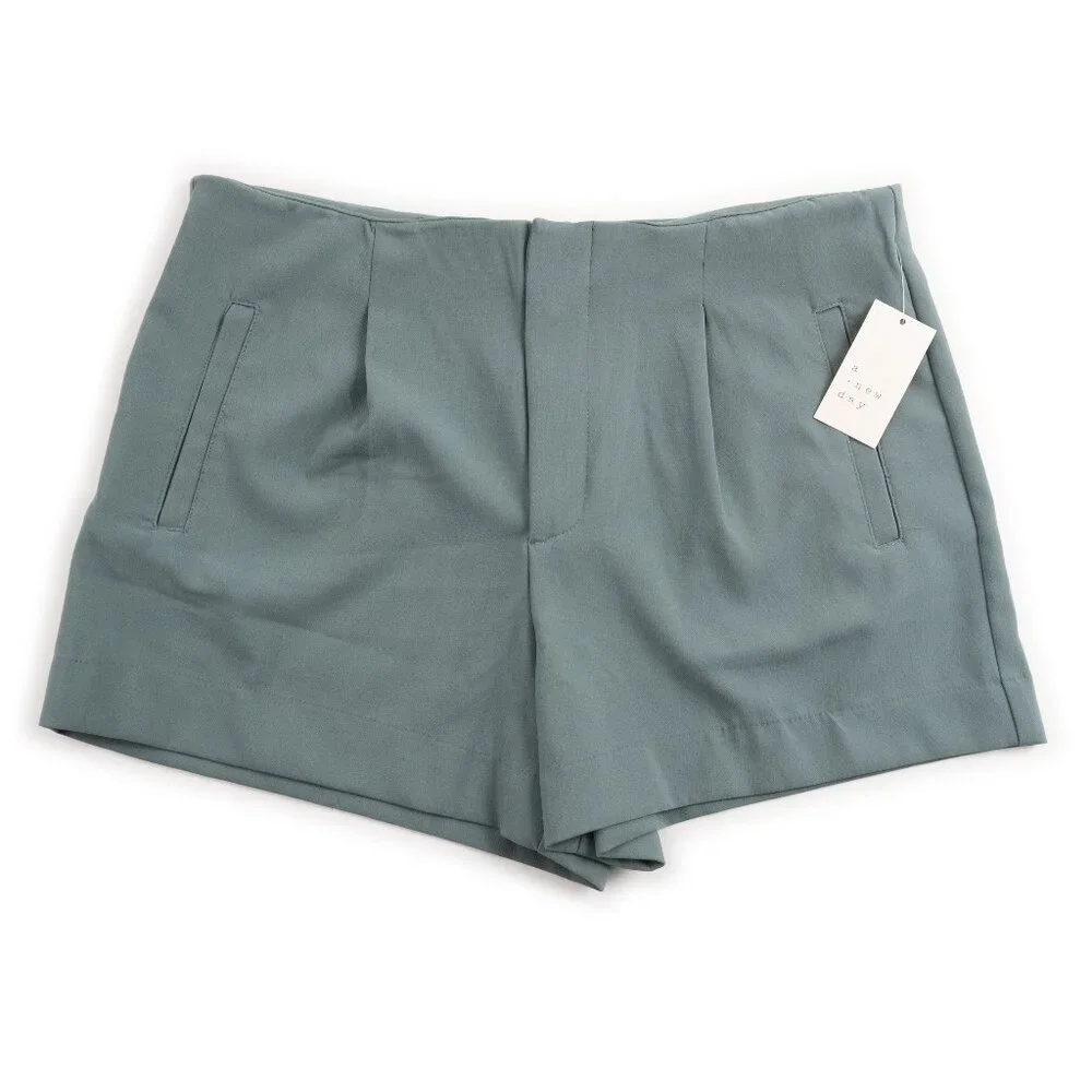 NEW A NEW DAY Turquoise Stretch Midi Shorts high rise size 16